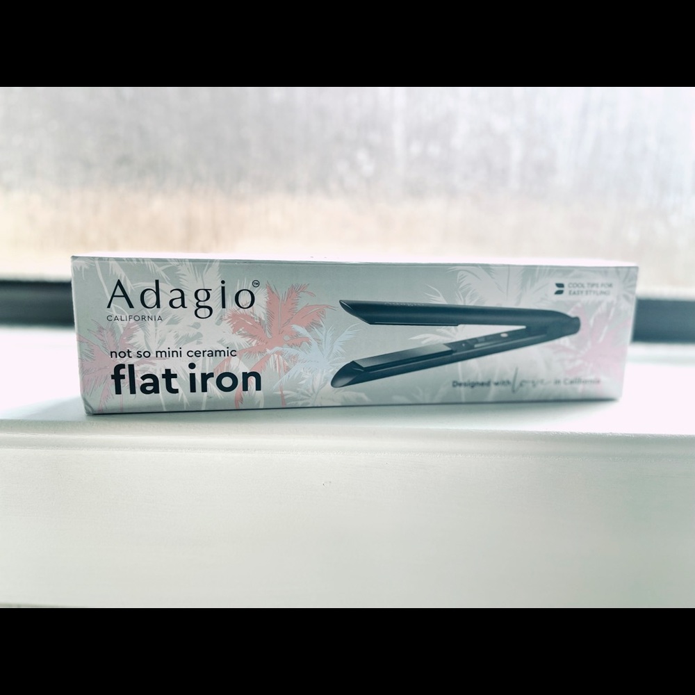 Adagio Not So Mini Ceramic Flat Iron